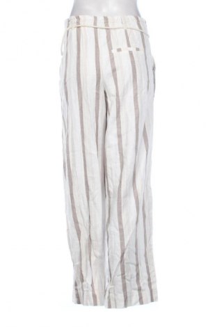 Дамски панталон Bershka, Размер L, Цвят Многоцветен, Цена 29,00 лв.