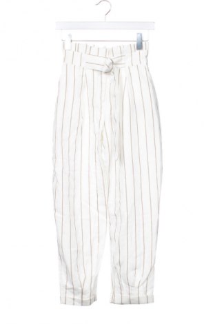 Dámské kalhoty  Bershka, Velikost XS, Barva Vícebarevné, Cena  367,00 Kč