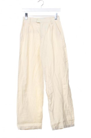 Дамски панталон Bershka, Размер XS, Цвят Екрю, Цена 29,33 лв.