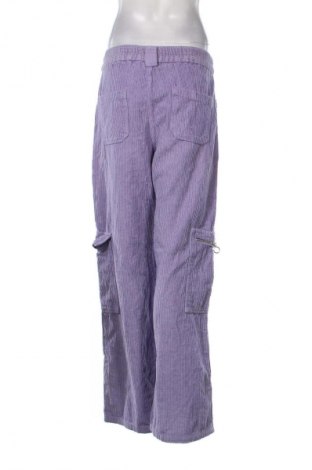 Pantaloni de femei Bershka, Mărime M, Culoare Mov, Preț 77,17 Lei