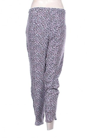 Дамски панталон Betty & Co, Размер L, Цвят Многоцветен, Цена 117,99 лв.