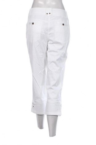 Дамски панталон Cheer, Размер M, Цвят Бял, Цена 46,99 лв.