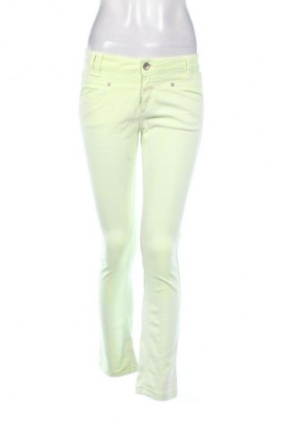 Дамски панталон Closed, Размер M, Цвят Зелен, Цена 463,60 лв.