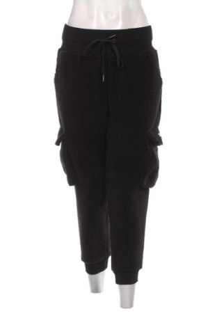 Γυναικείο παντελόνι ECHT, Μέγεθος M, Χρώμα Μαύρο, Τιμή 16,99 €