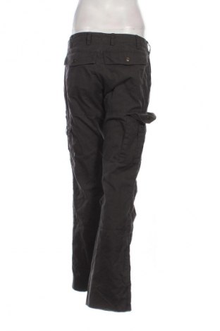 Дамски панталон Fjallraven, Размер M, Цвят Сив, Цена 28,99 лв.