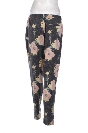Γυναικείο παντελόνι Graumann, Μέγεθος XL, Χρώμα Πολύχρωμο, Τιμή 31,71 €