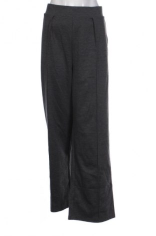 Дамски панталон H&M, Размер XL, Цвят Сив, Цена 19,99 лв.