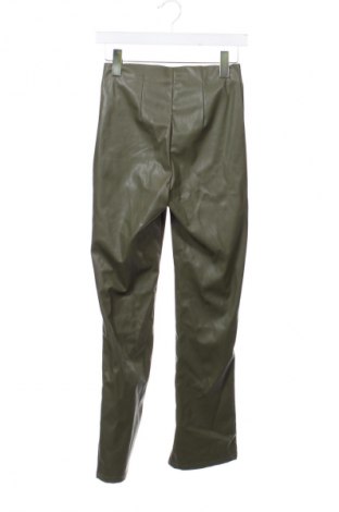 Dámské kalhoty  H&M Divided, Velikost XS, Barva Zelená, Cena  685,00 Kč