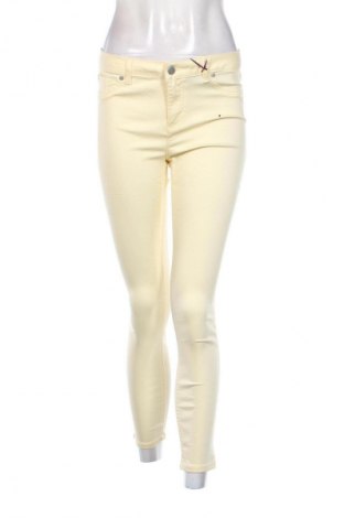 Дамски панталон Lascana, Размер M, Цвят Жълт, Цена 75,99 лв.