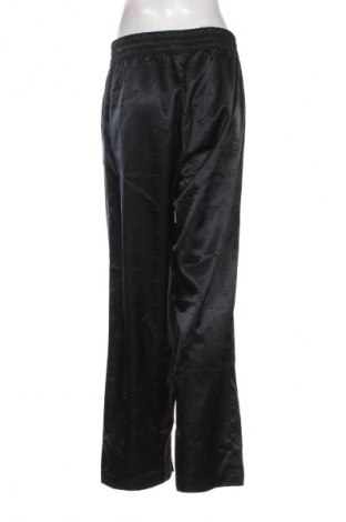 Dámske nohavice Nike, Veľkosť M, Farba Čierna, Cena  28,13 €