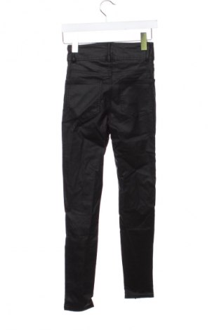 Дамски панталон ONLY, Размер XS, Цвят Черен, Цена 13,99 лв.