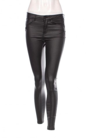 Дамски панталон ONLY, Размер S, Цвят Черен, Цена 27,02 лв.