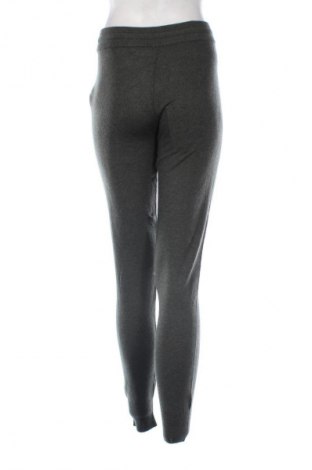 Damenhose Perfect Cashmere, Größe M, Farbe Grün, Preis € 137,99
