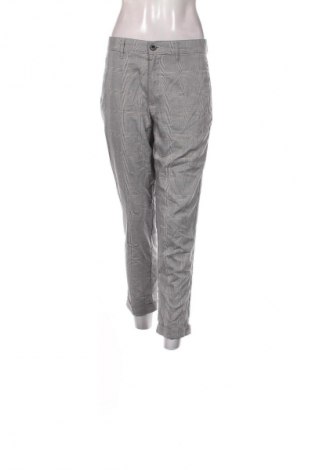 Dámské kalhoty  Pull&Bear, Velikost M, Barva Vícebarevné, Cena  366,00 Kč