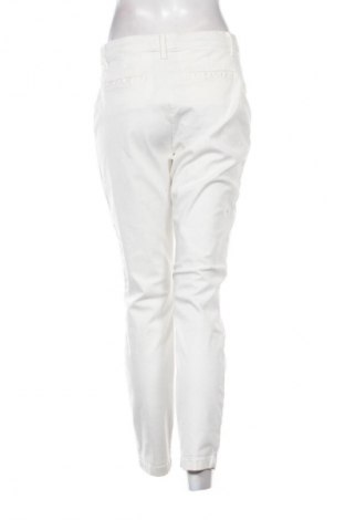 Дамски панталон Rinascimento, Размер M, Цвят Бял, Цена 62,56 лв.