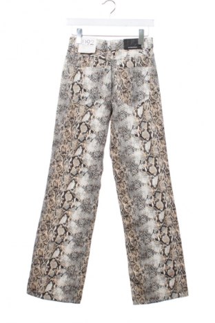 Γυναικείο παντελόνι Stradivarius, Μέγεθος XS, Χρώμα Πολύχρωμο, Τιμή 24,30 €