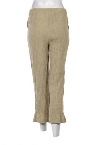 Дамски панталон Stradivarius, Размер S, Цвят Зелен, Цена 28,88 лв.