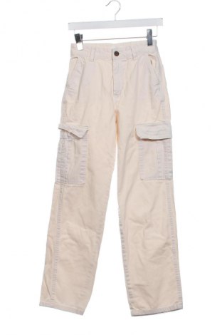 Дамски панталон Stradivarius, Размер S, Цвят Екрю, Цена 29,15 лв.