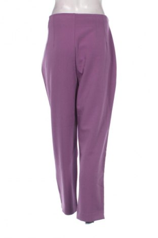 Дамски панталон Stradivarius, Размер L, Цвят Лилав, Цена 34,49 лв.