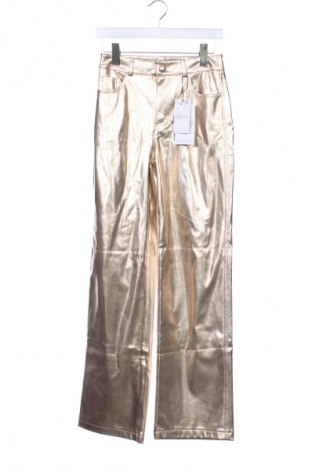 Дамски панталон Stradivarius, Размер XS, Цвят Златист, Цена 46,99 лв.