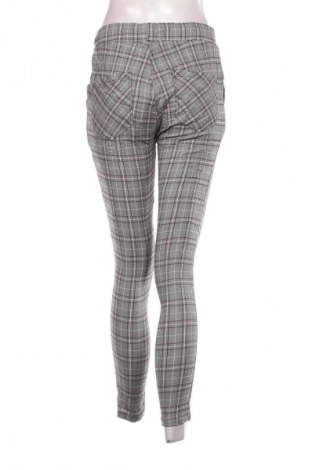 Дамски панталон Threadz, Размер S, Цвят Многоцветен, Цена 53,99 лв.