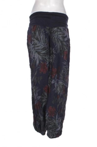 Дамски панталон Unbranded, Размер M, Цвят Многоцветен, Цена 29,00 лв.