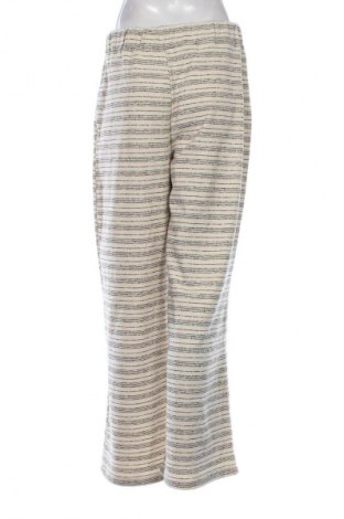 Дамски панталон Unbranded, Размер M, Цвят Многоцветен, Цена 29,33 лв.