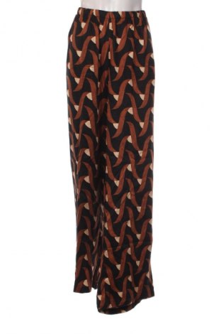 Női nadrág Unbranded, Méret XL, Szín Sokszínű, Ár 4 859 Ft