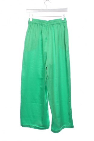 Дамски панталон Vero Moda, Размер XS, Цвят Зелен, Цена 27,00 лв.