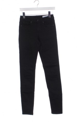 Pantaloni de femei Vero Moda, Mărime XS, Culoare Negru, Preț 85,99 Lei