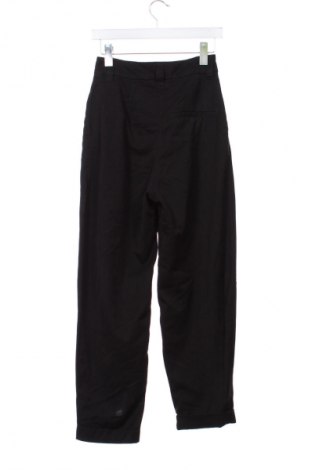 Pantaloni de femei Weekday, Mărime XXS, Culoare Negru, Preț 101,99 Lei