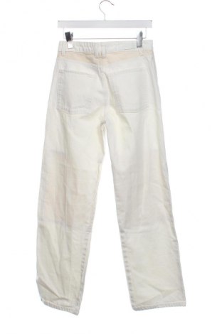 Дамски панталон Wrangler, Размер XS, Цвят Екрю, Цена 40,99 лв.