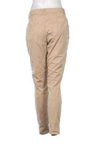 Дамски панталон Yessica, Размер M, Цвят Бежов, Цена 28,88 лв.