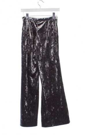 Pantaloni de femei Zara, Mărime XS, Culoare Gri, Preț 76,99 Lei