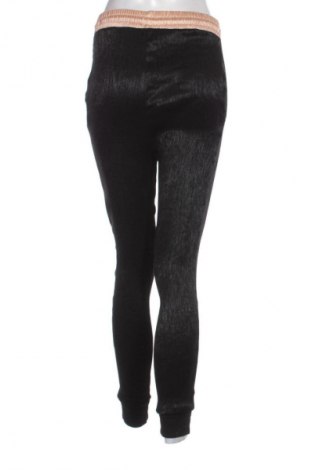 Дамски панталон Zara, Размер M, Цвят Черен, Цена 67,39 лв.