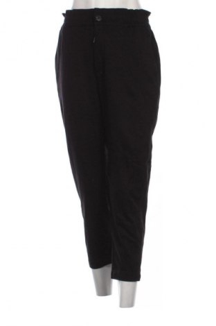Дамски панталон Zara, Размер M, Цвят Черен, Цена 27,00 лв.
