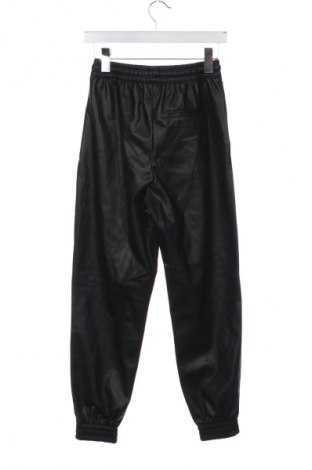 Дамски панталон Zara, Размер XS, Цвят Черен, Цена 19,99 лв.
