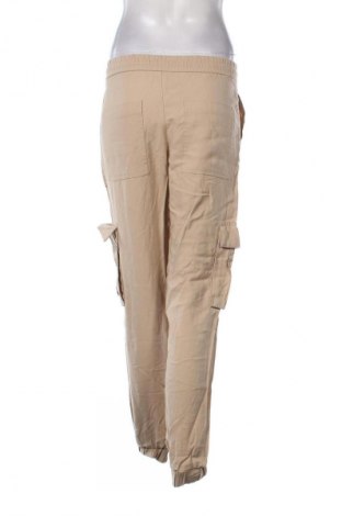 Pantaloni de femei Zara, Mărime M, Culoare Bej, Preț 71,00 Lei