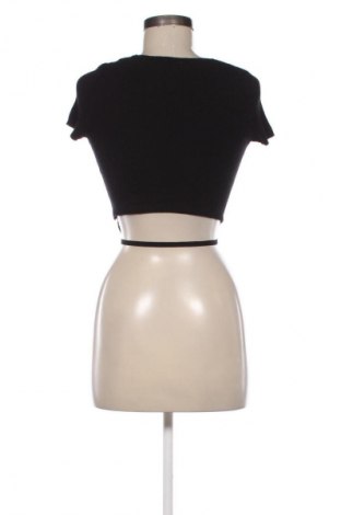 Női pulóver Bershka, Méret M, Szín Fekete, Ár 3 269 Ft