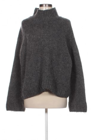 Dámský svetr H&M, Velikost M, Barva Šedá, Cena  367,00 Kč