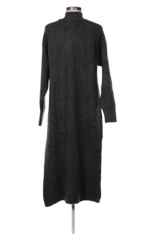 Дамски пуловер ONLY, Размер M, Цвят Сив, Цена 62,99 лв.