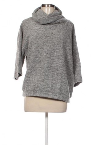 Γυναικείο πουλόβερ Reserved, Μέγεθος S, Χρώμα Γκρί, Τιμή 14,91 €