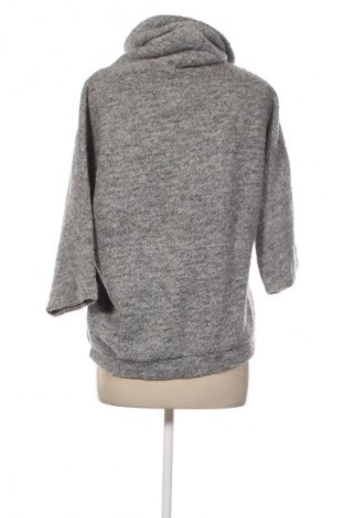 Γυναικείο πουλόβερ Reserved, Μέγεθος S, Χρώμα Γκρί, Τιμή 14,91 €