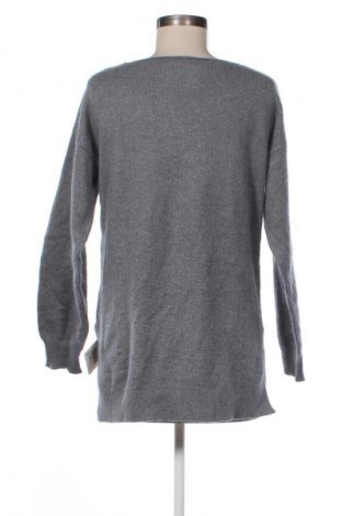 Dámský svetr Unbranded, Velikost L, Barva Šedá, Cena  389,00 Kč