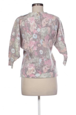 Дамски пуловер Unbranded, Размер S, Цвят Многоцветен, Цена 29,00 лв.