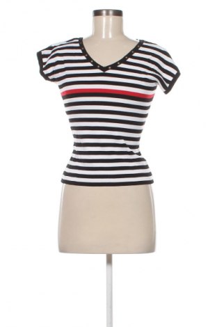 Dámsky pulóver Unbranded, Veľkosť M, Farba Viacfarebná, Cena  3,95 €