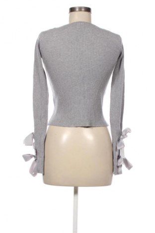 Dámský svetr Unbranded, Velikost S, Barva Šedá, Cena  367,00 Kč