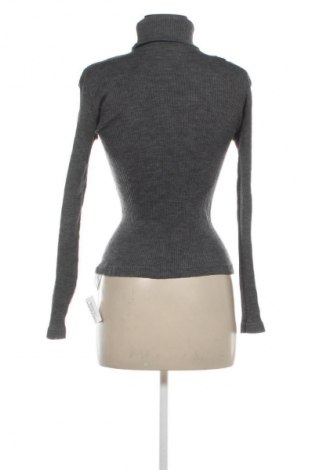 Дамски пуловер Unbranded, Размер M, Цвят Сив, Цена 24,99 лв.