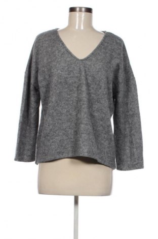 Pulover de femei Vero Moda, Mărime M, Culoare Gri, Preț 43,99 Lei