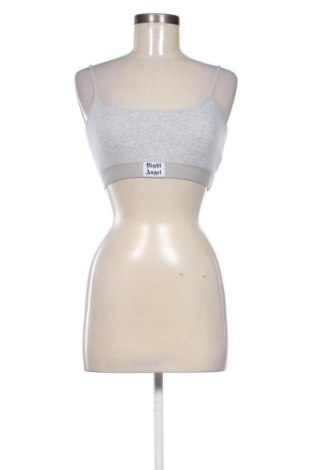 Dámský sportovní top  Cropp, Velikost L, Barva Šedá, Cena  253,00 Kč